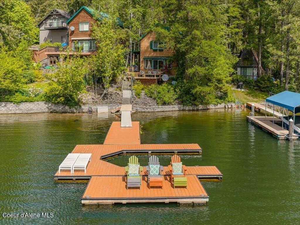 Photo of 35003 Hayden Lake Lake, Hayden, ID 83835 (MLS # 26-5328)