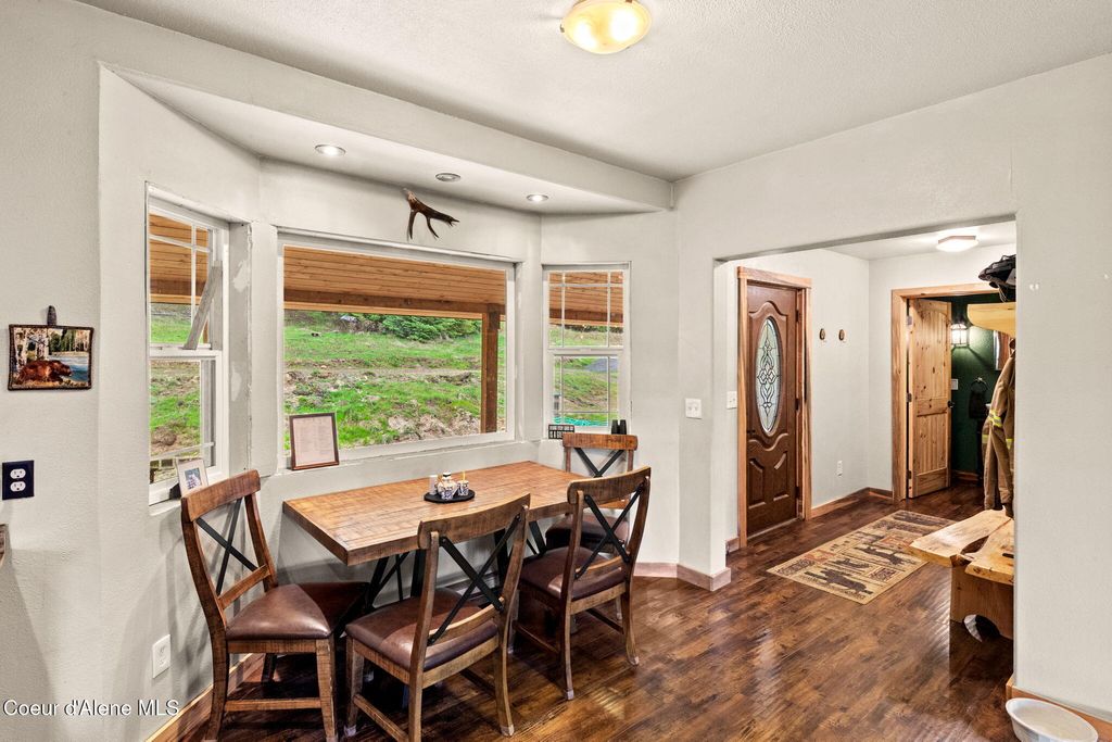 Photo of 414 Joan's Road Road, Santa, ID 83866 (MLS # 26-3536)