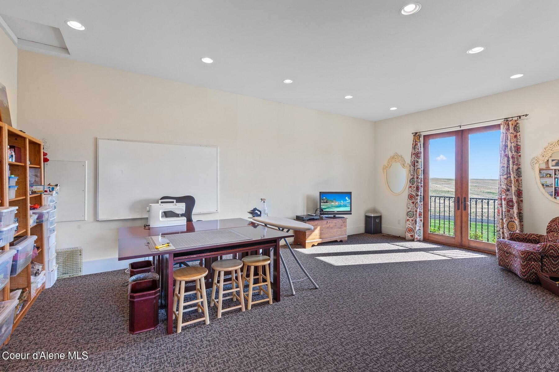 8719 S Palouse Hwy, Spokane, Alaska image 38