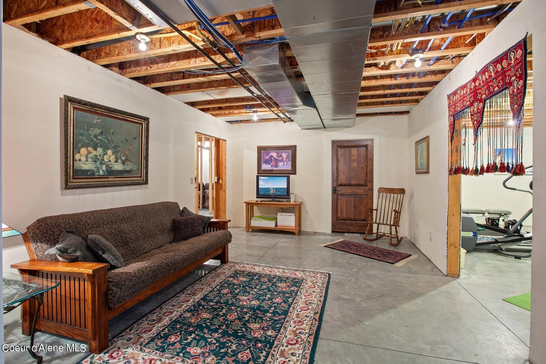 8719 S Palouse Hwy, Spokane, Alaska image 44