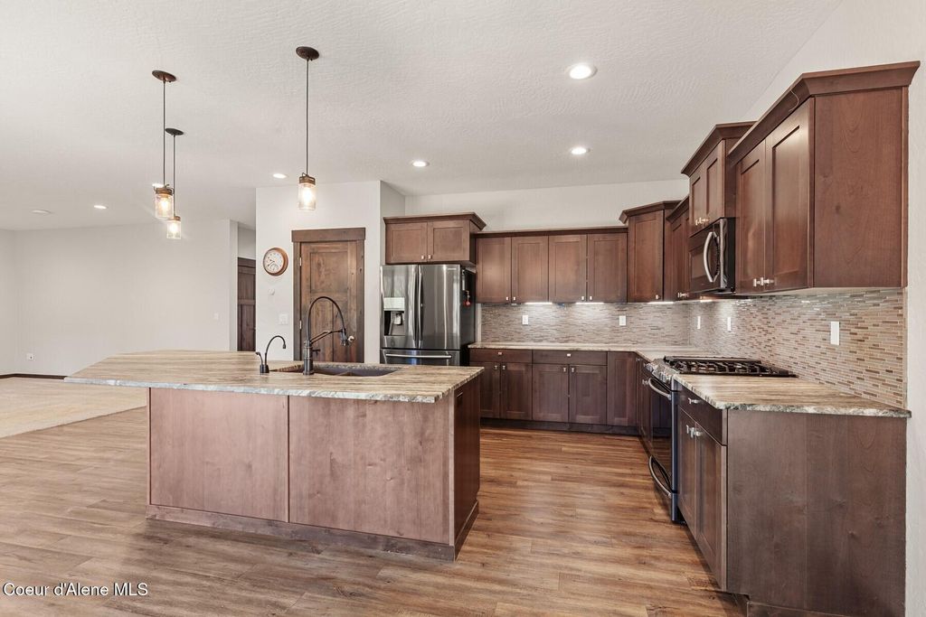 Photo of 2153 Thomas Hill Hill, Coeur dAlene, ID 83815 (MLS # 25-11397)