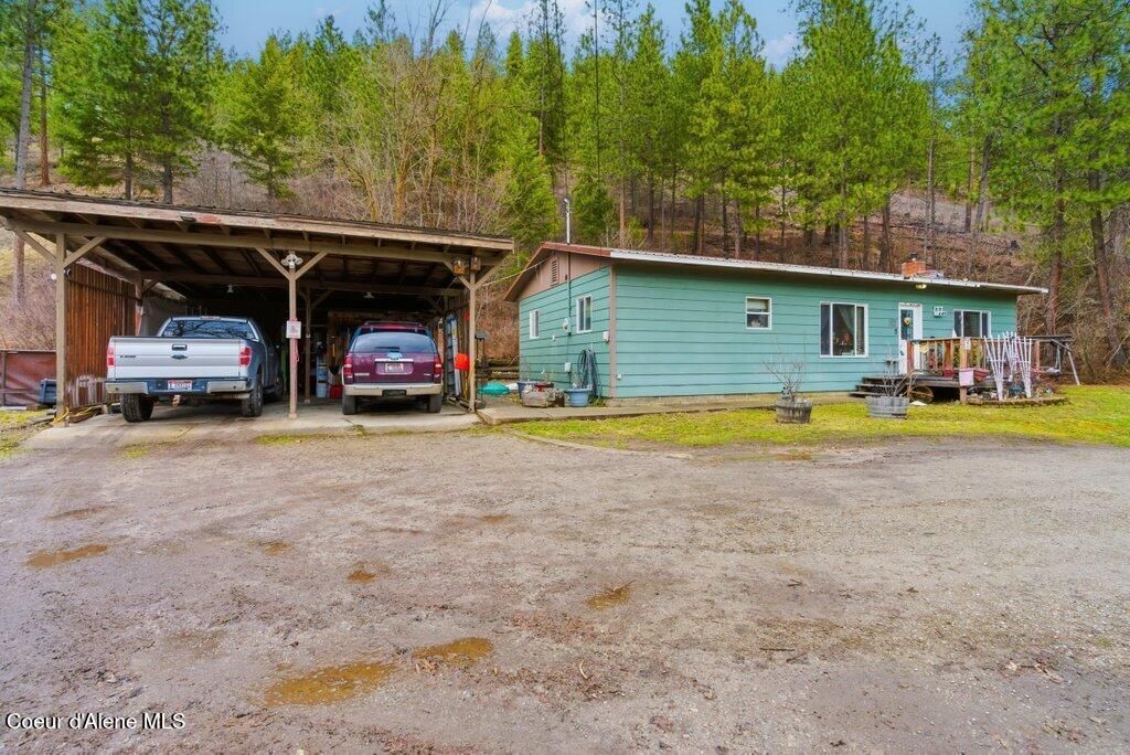 Photo of 43513 Riverview Dr, Kingston, ID 83839 (MLS # 26-2515)