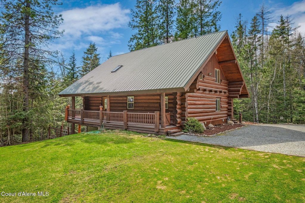 Photo of 12515 Baldy Mountain Mountain, Sandpoint, ID 83864 (MLS # 25-3922)