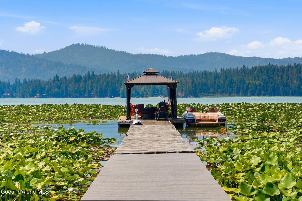 Photo of 15504 Osprey LN, Newman Lake, WA 99025 (MLS # 26-8018)