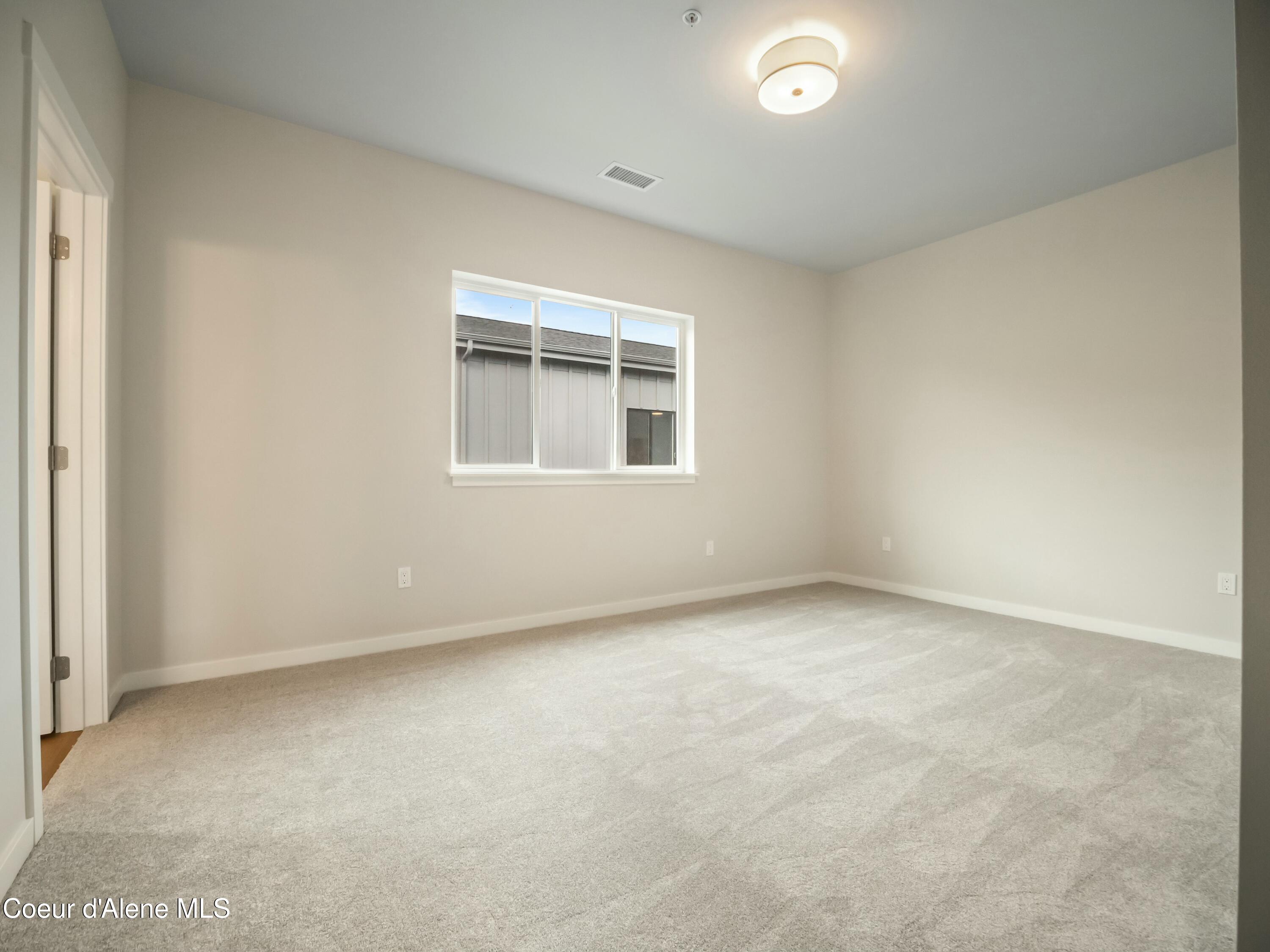 993 E Railroad Avenue, Post Falls, Texas image 19