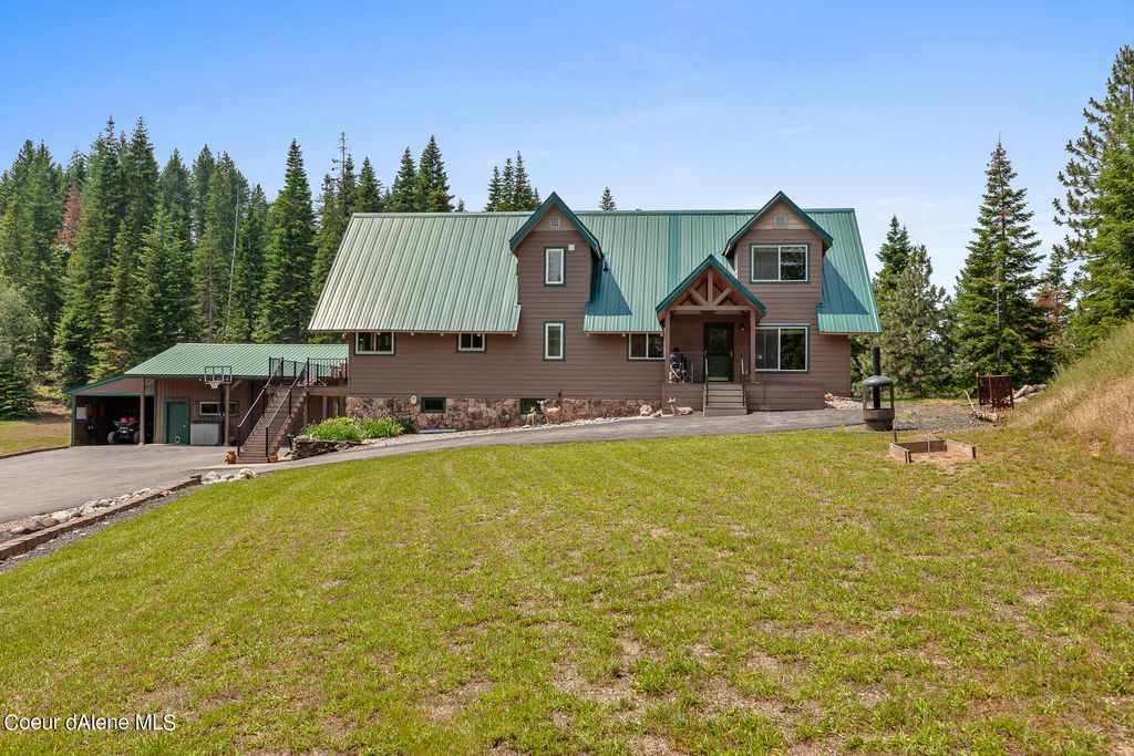 Photo of 14105 Marie Creek Creek, Coeur dAlene, ID 83814 (MLS # 25-3914)
