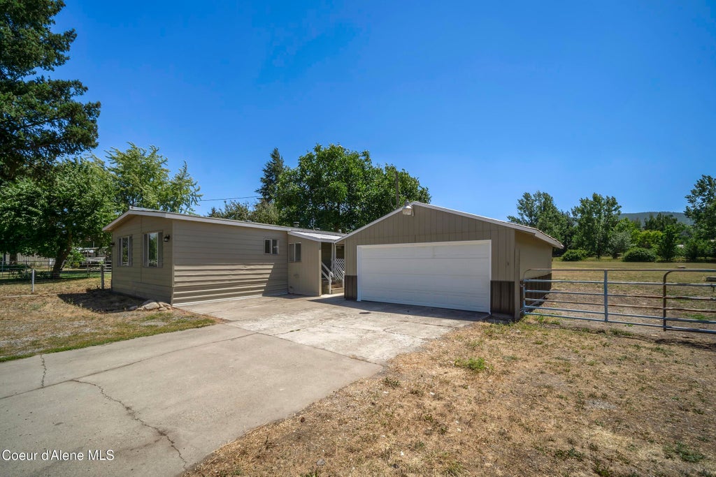 Photo of 2398 Cannon AVE, Post Falls, ID 83854 (MLS # 26-9093)