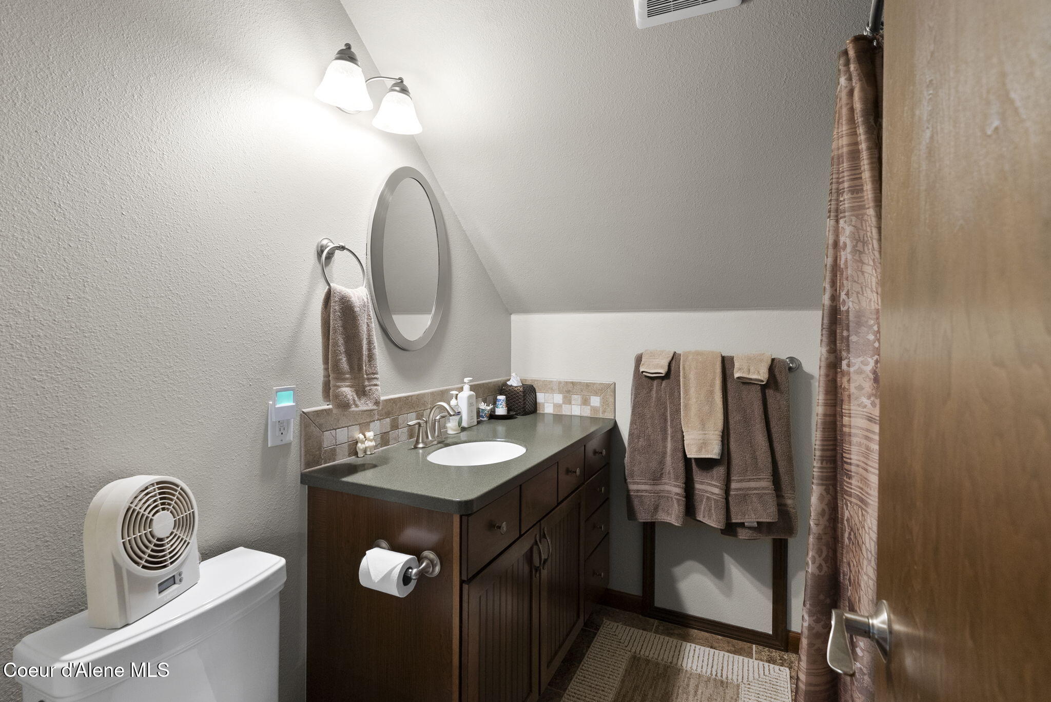 24102 N Derting Rd, Hayden, Alaska image 32