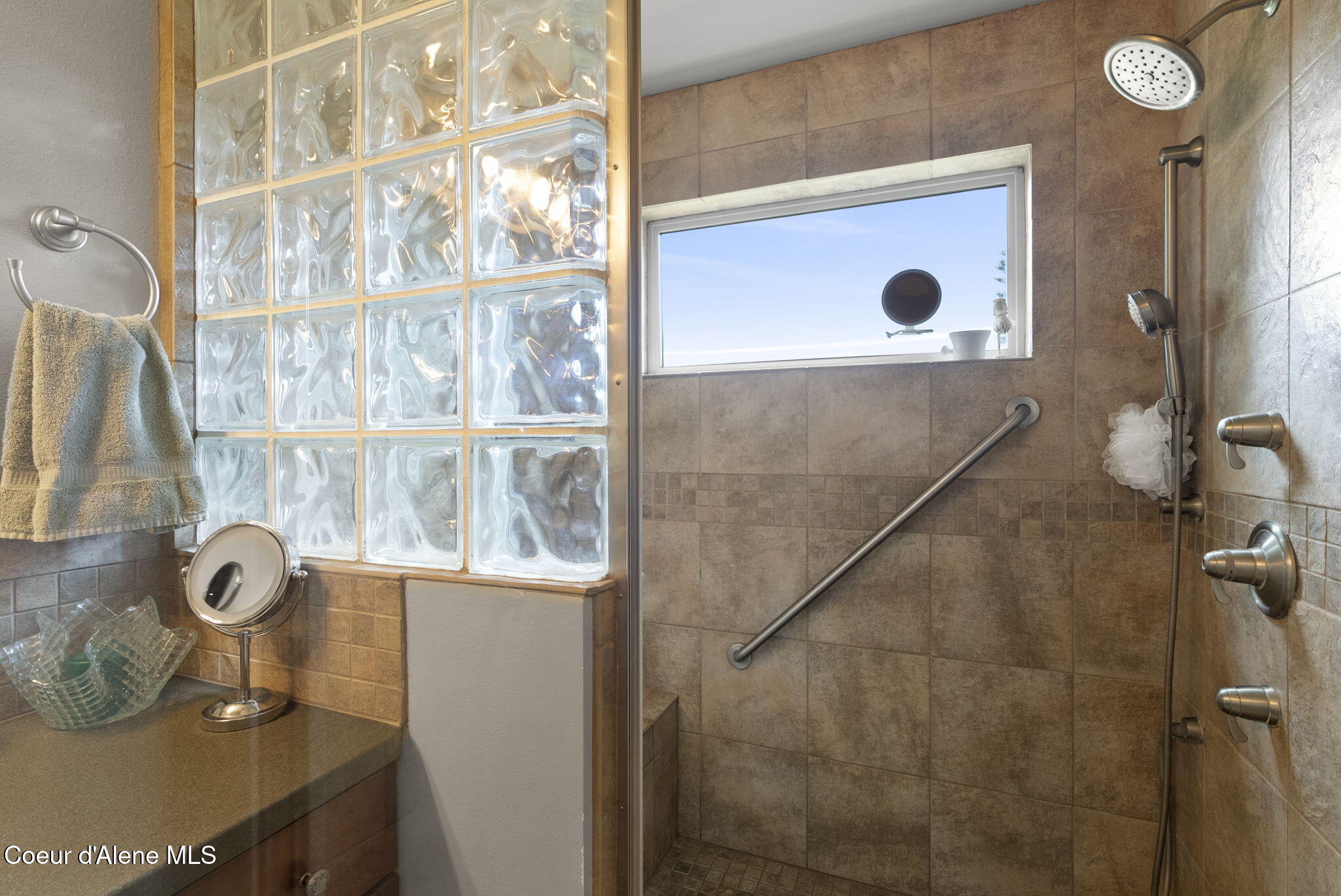 24102 N Derting Rd, Hayden, Alaska image 11