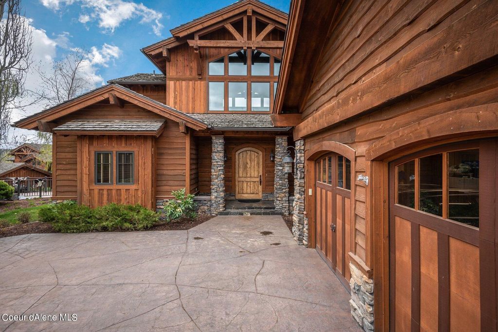 Photo of 6078 QUARTZITE Ln, Coeur dAlene, ID 83814 (MLS # 25-1808)