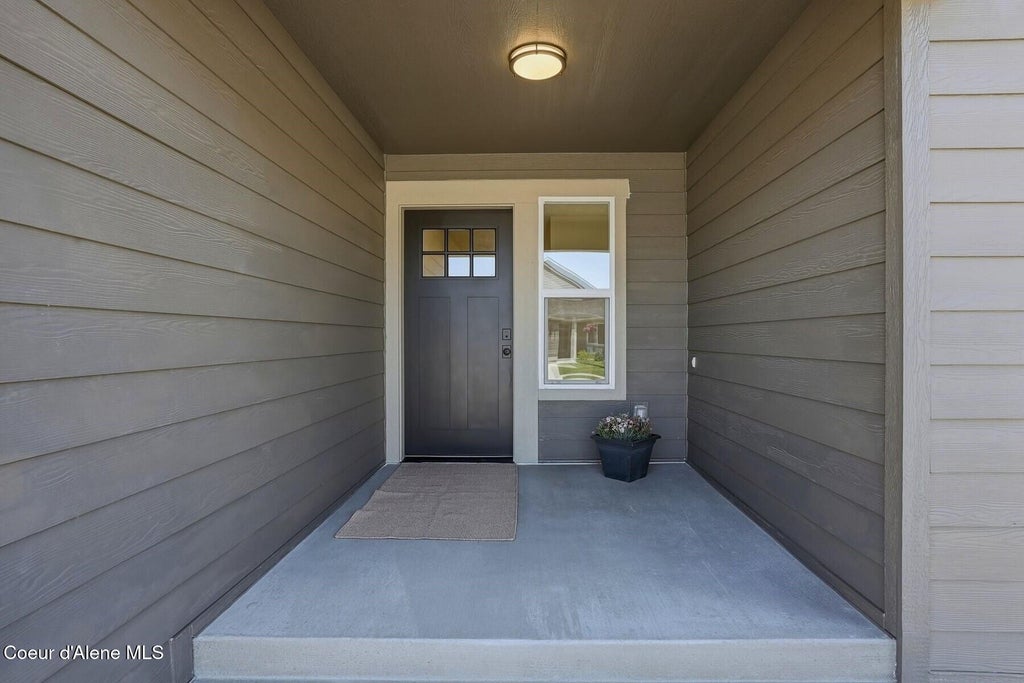 Photo of 3476 Blaze LOOP, Post Falls, ID 83854 (MLS # 26-8999)
