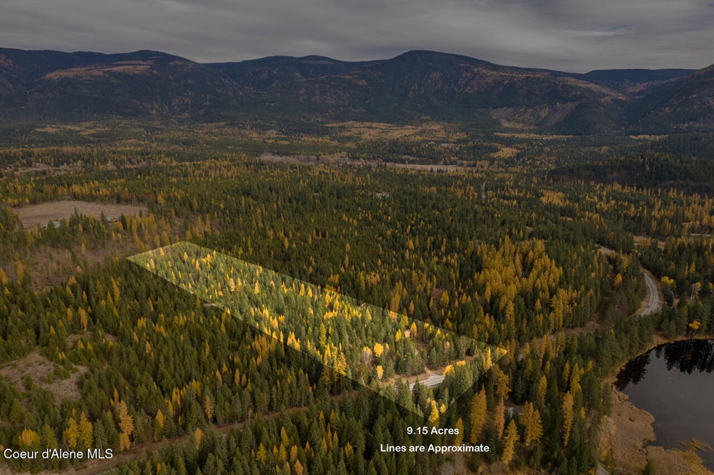 Photo of 533586 U.S. 95, Bonners Ferry, ID 83805 (MLS # 26-10566)