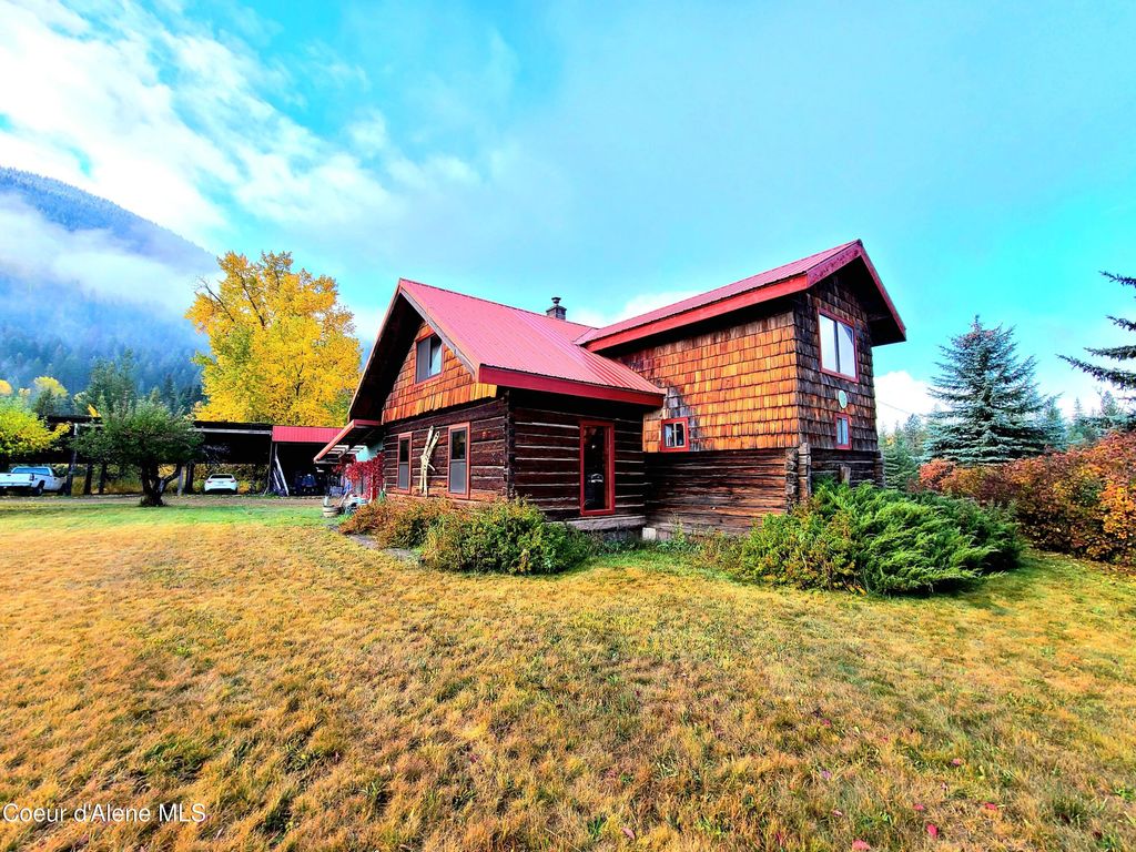 Photo of 616 Painter Rd, Clark Fork, ID 83811 (MLS # 26-3528)