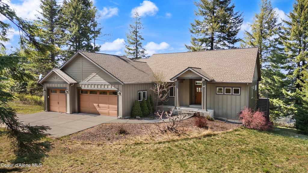 Photo of 8517 Eagle Ridge Ridge, Coeur dAlene, ID 83814 (MLS # 25-3936)