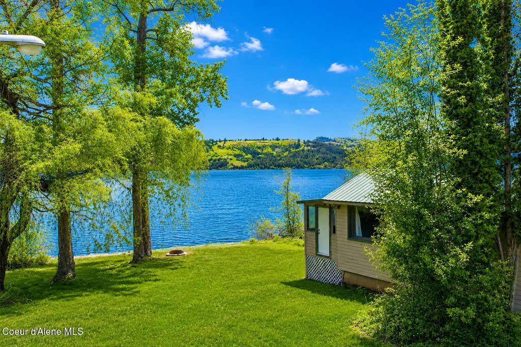 Photo of Lake Cabin 6000 Highway 5, Plummer, ID 83851 (MLS # 26-7845)