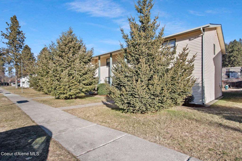 Photo of 1900&amp;1904 N 13th Street, Coeur dAlene, ID 83814 (MLS # 25-998)