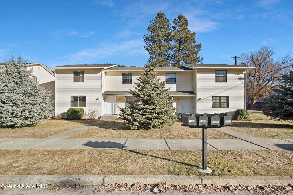 Photo of 1900&amp;1904 N 13th Street, Coeur dAlene, ID 83814 (MLS # 25-998)