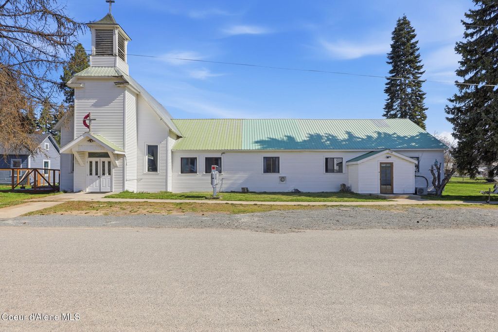 Photo of 116 2nd Ave, Clark Fork, ID 83811 (MLS # 26-3567)