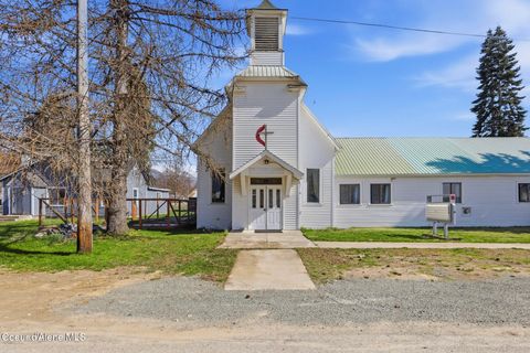 Photo of 116 2nd Ave, Clark Fork, ID 83811 (MLS # 26-3567)