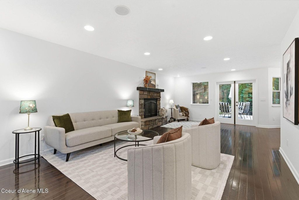 Photo of 5821 Del Rey Dr, Otis Orchards, WA 99027 (MLS # 25-10930)