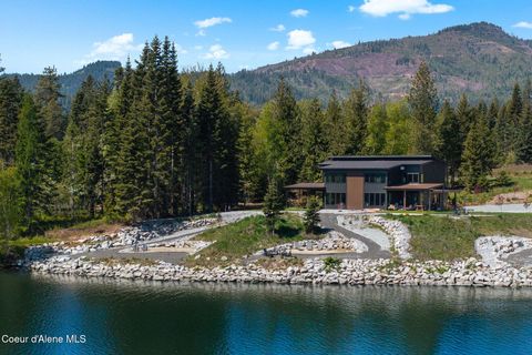 Photo of 55 Thistle Down Ln Ln, Laclede, ID 83841 (MLS # 25-5331)