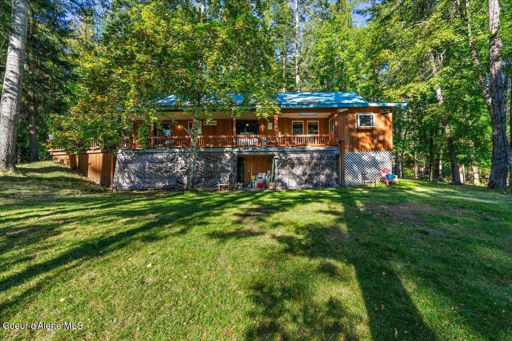 Photo of 182 Fern Ln, Cocolalla, ID 83813 (MLS # 25-9862)