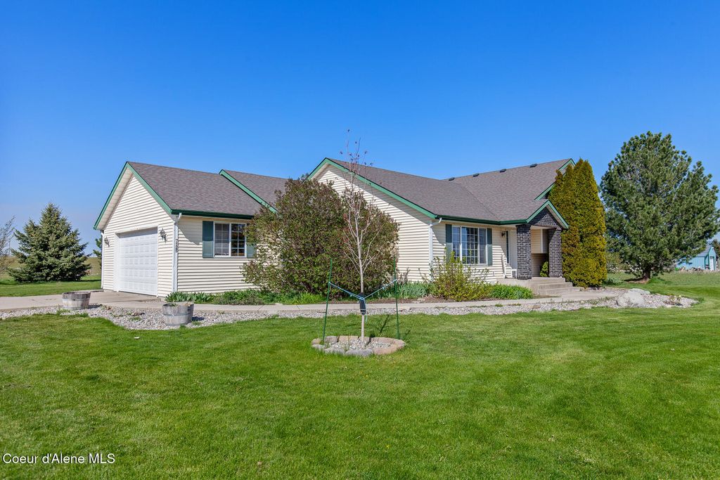Photo of 7125 ORCHARD, Post Falls, ID 83854 (MLS # 25-7935)