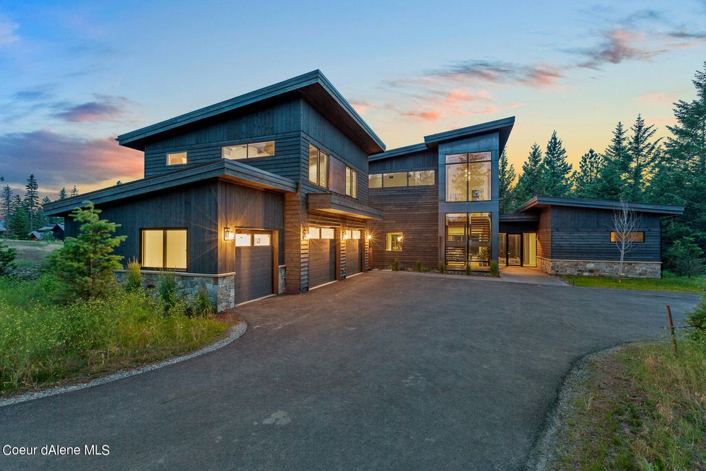 Photo of 5941 GOZZER Rd, Harrison, ID 83833 (MLS # 25-3528)