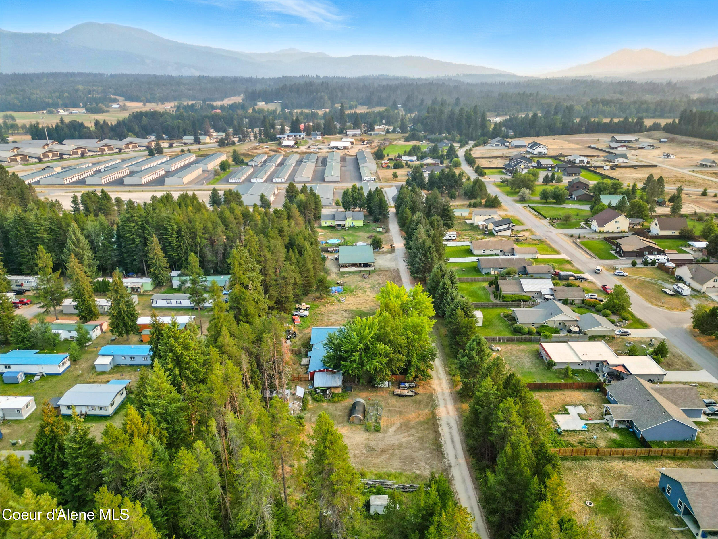 Sagle, Idaho 83860, United States, 3 Bedrooms Bedrooms, ,2 BathroomsBathrooms,Residential,Pending,205699