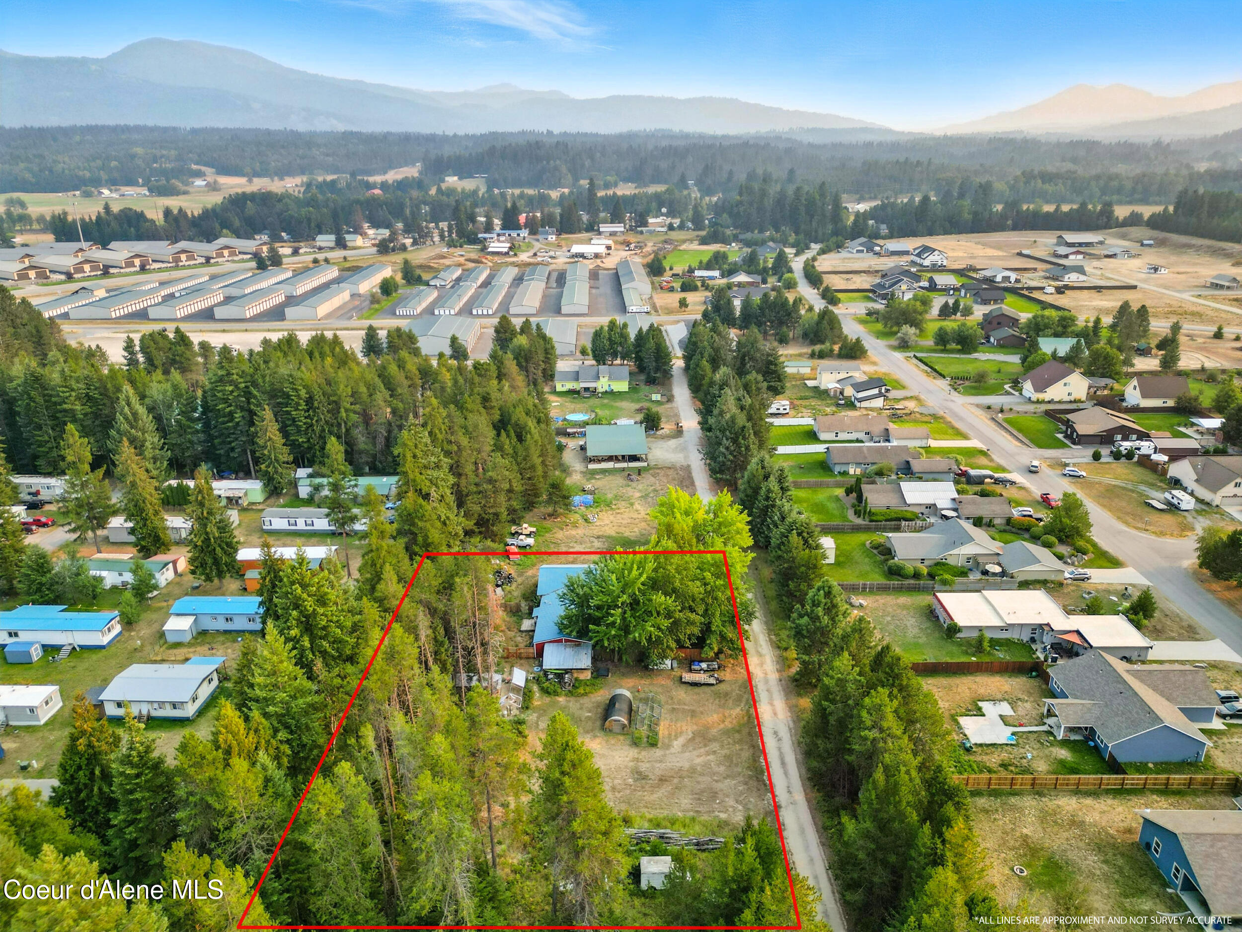 Sagle, Idaho 83860, United States, 3 Bedrooms Bedrooms, ,2 BathroomsBathrooms,Residential,Pending,205699