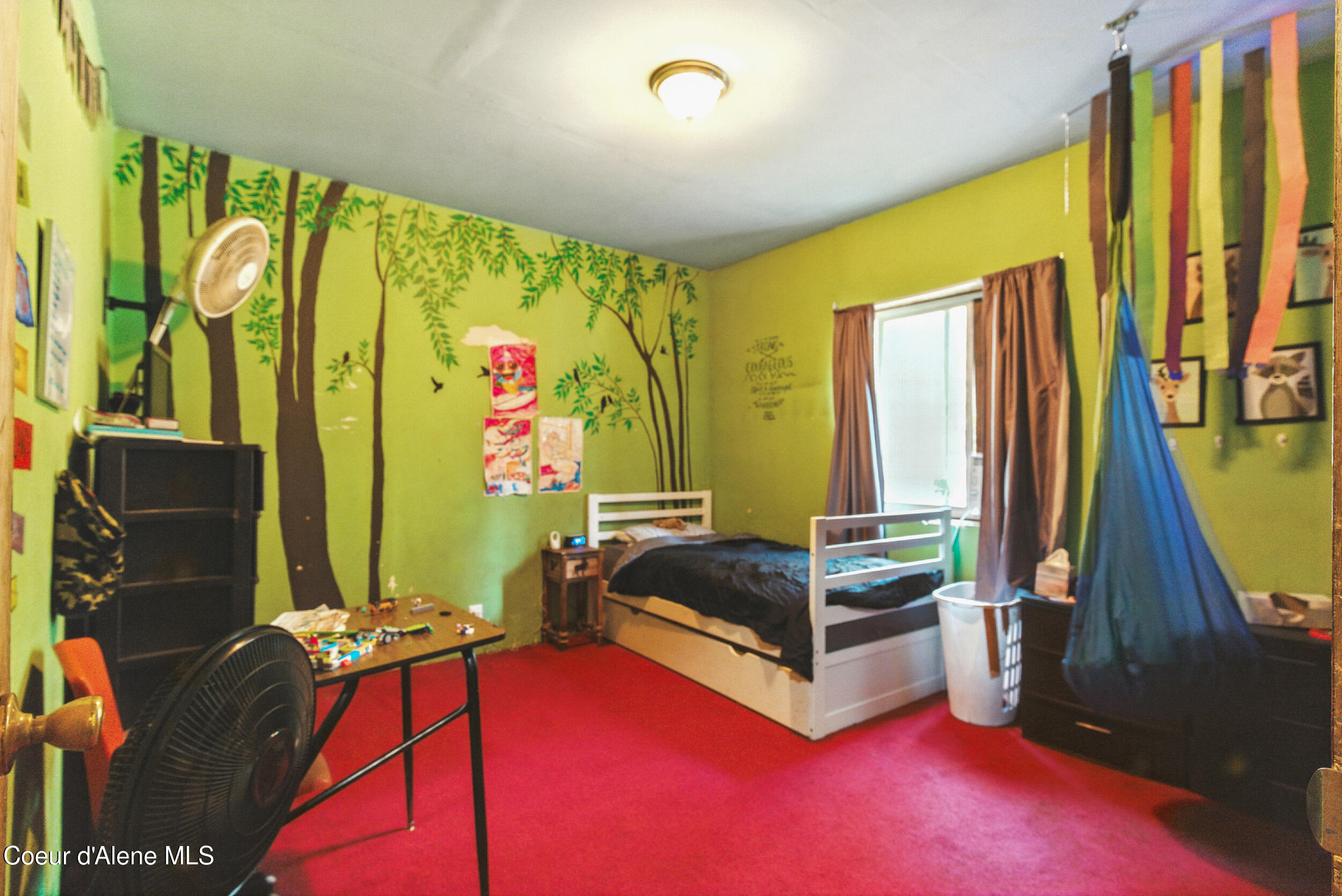 Sagle, Idaho 83860, United States, 3 Bedrooms Bedrooms, ,2 BathroomsBathrooms,Residential,Pending,205699