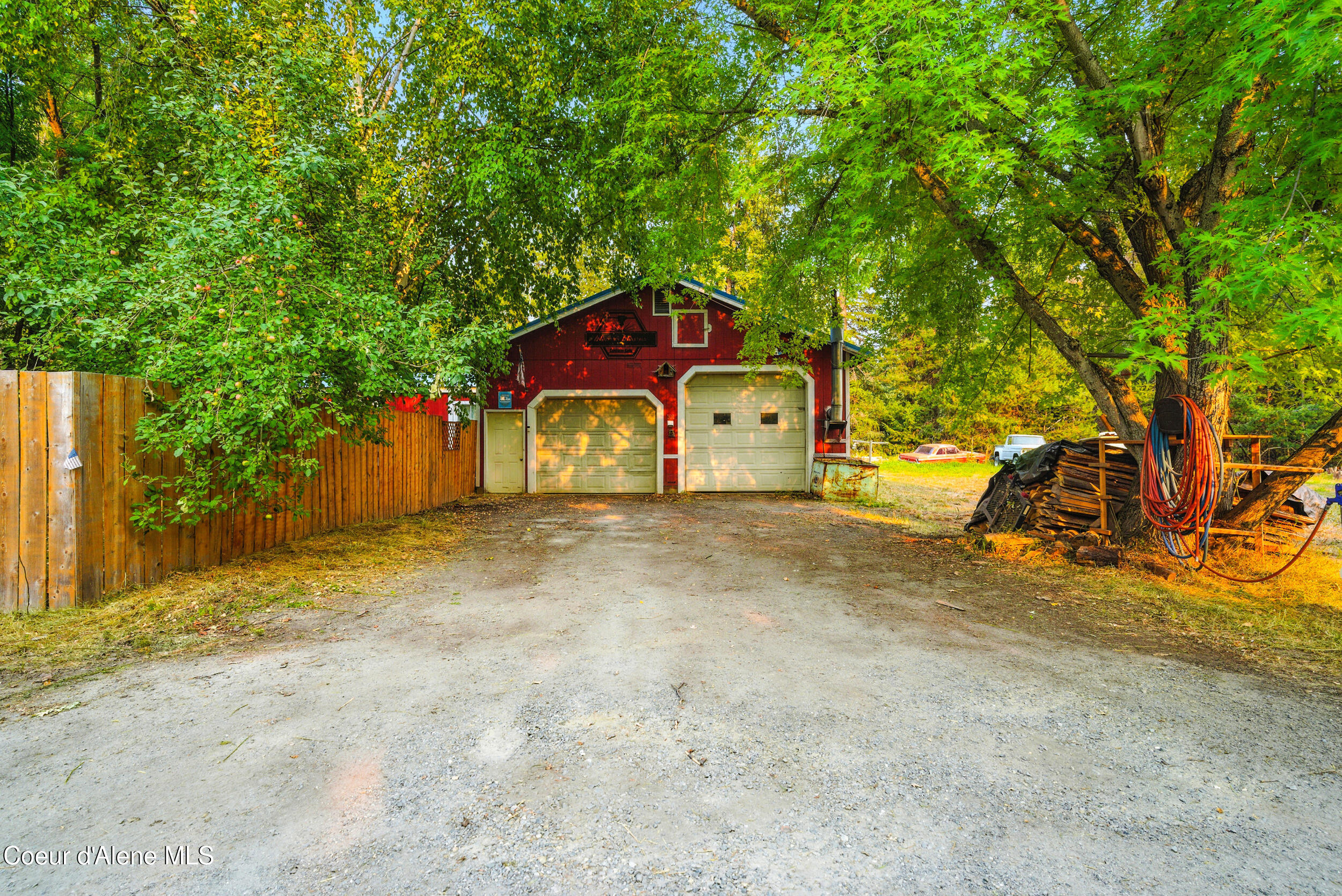 Sagle, Idaho 83860, United States, 3 Bedrooms Bedrooms, ,2 BathroomsBathrooms,Residential,Pending,205699