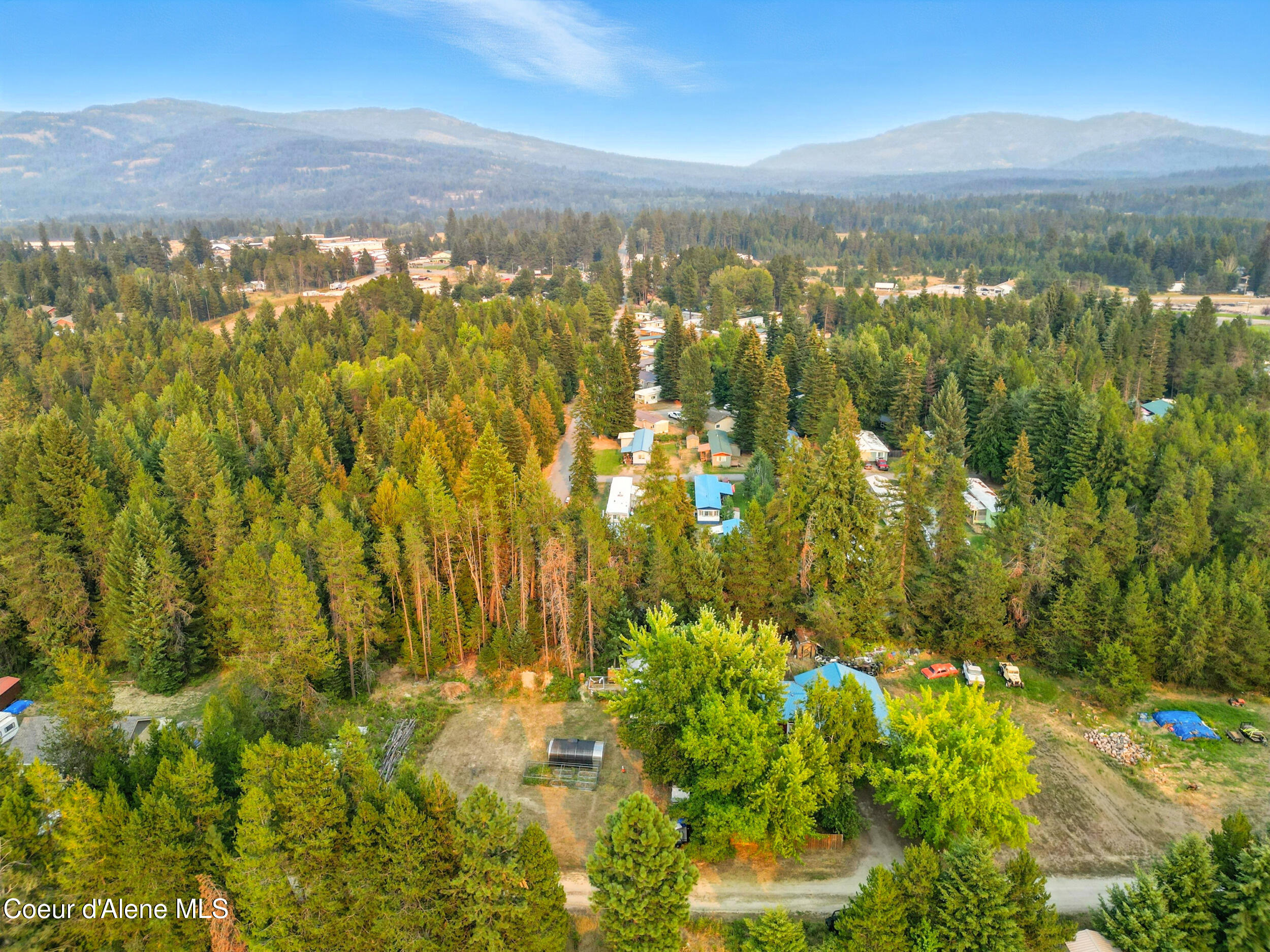 Sagle, Idaho 83860, United States, 3 Bedrooms Bedrooms, ,2 BathroomsBathrooms,Residential,Pending,205699