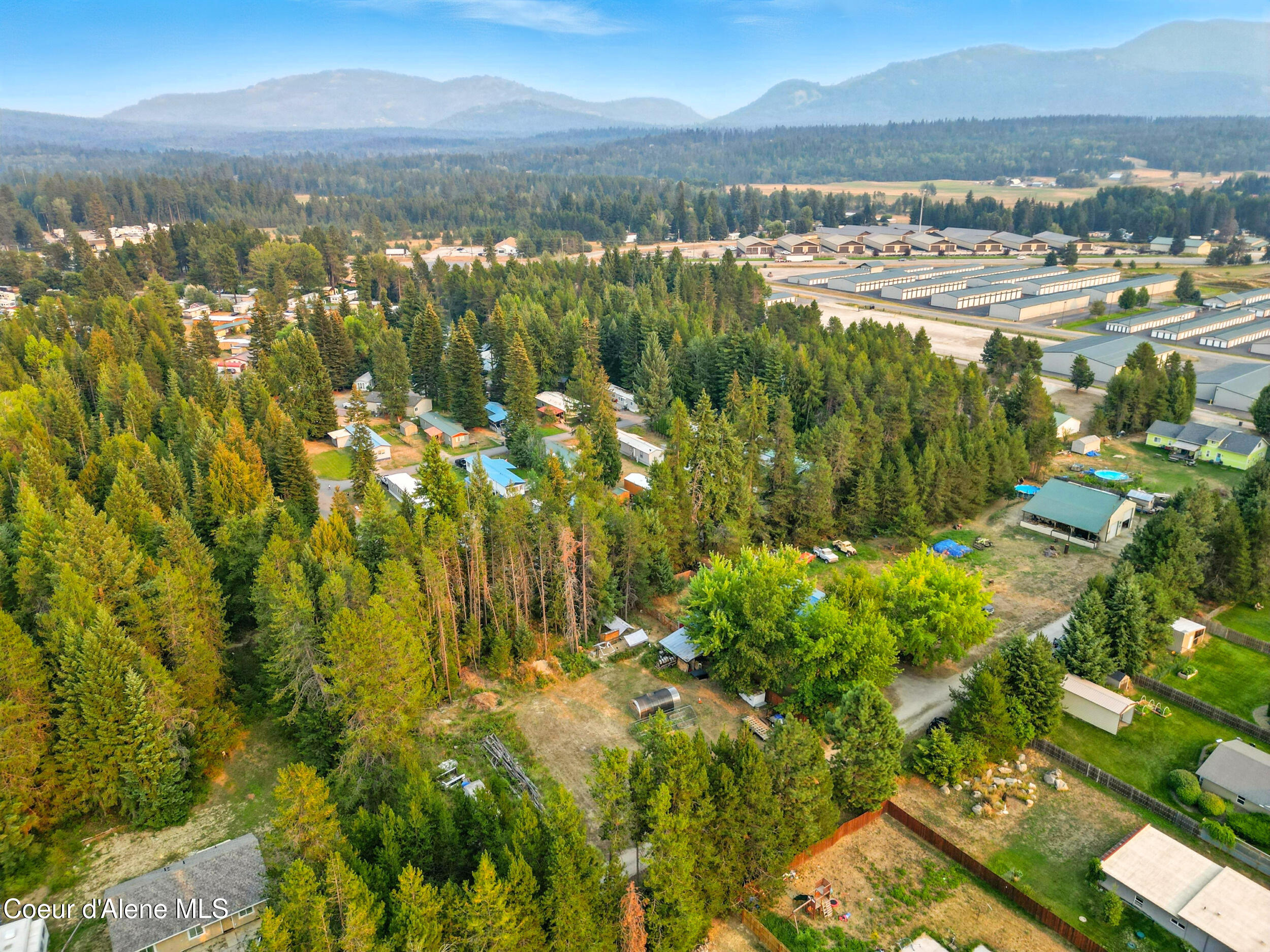 Sagle, Idaho 83860, United States, 3 Bedrooms Bedrooms, ,2 BathroomsBathrooms,Residential,Pending,205699