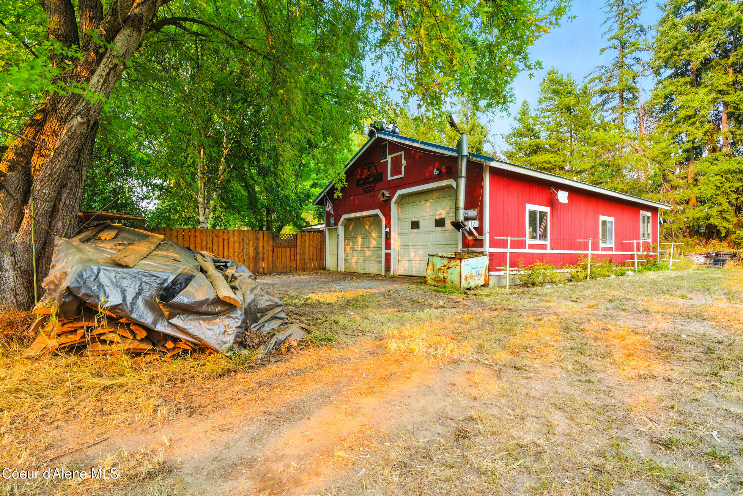 Sagle, Idaho 83860, United States, 3 Bedrooms Bedrooms, ,2 BathroomsBathrooms,Residential,Pending,205699
