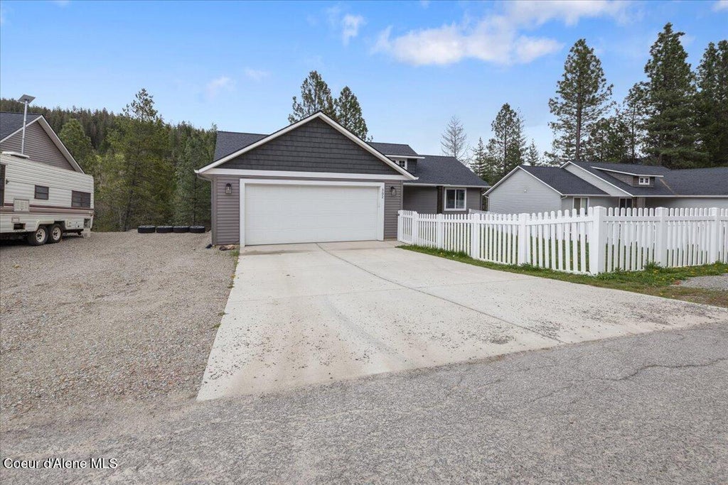 Photo of 302 Rio Vista Vista, Osburn, ID 83849 (MLS # 26-10634)