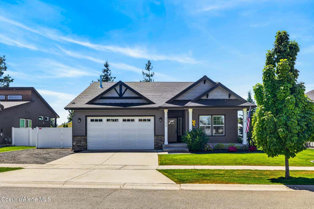 Photo of 3234 GIOVANNI Ln, Hayden, ID 83835 (MLS # 26-6616)