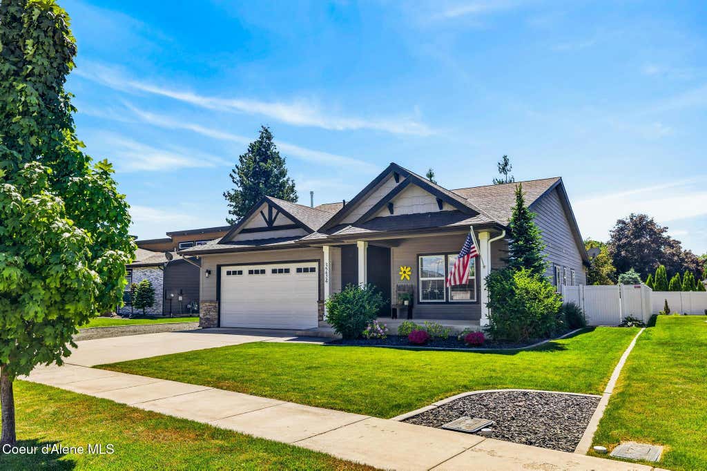 Photo of 3234 GIOVANNI Ln, Hayden, ID 83835 (MLS # 26-6616)