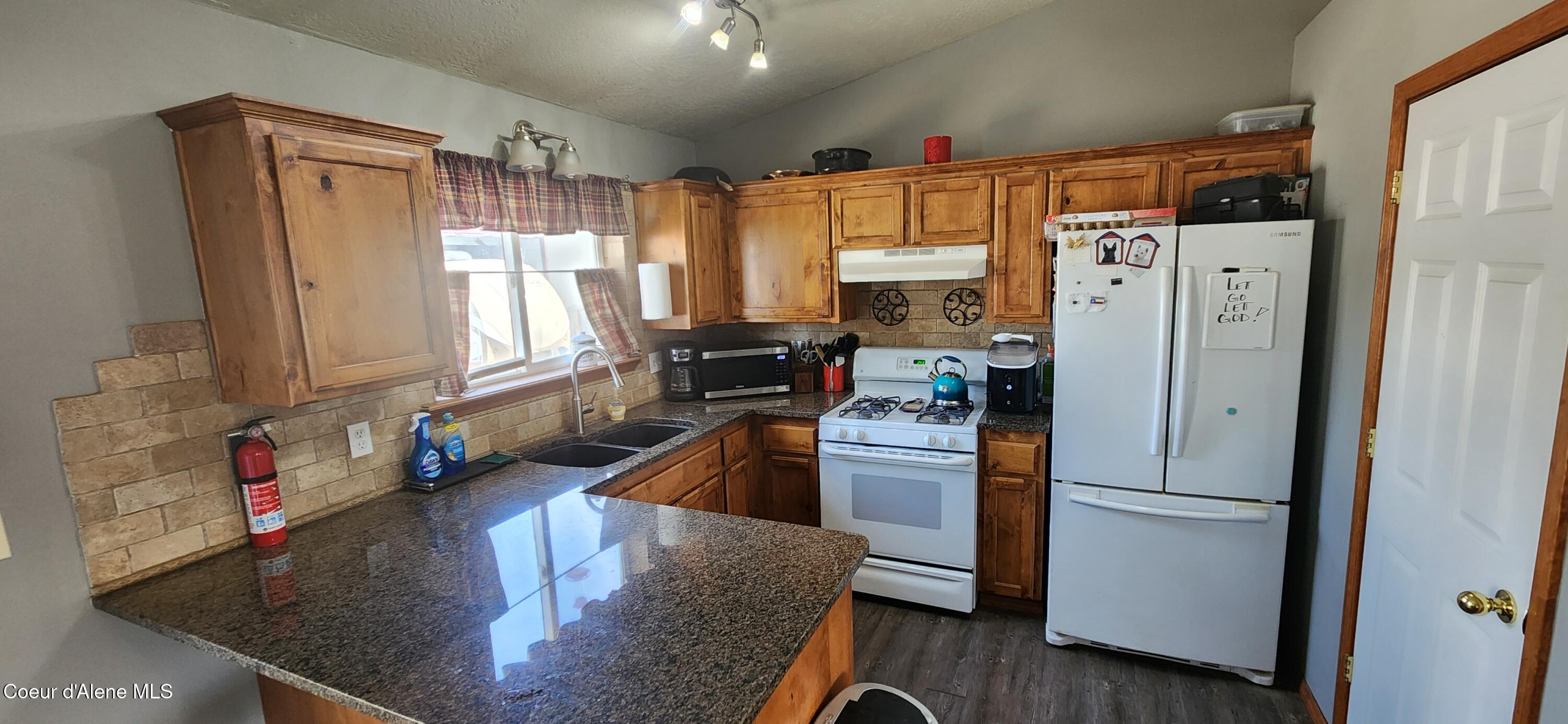 23870 Ponderosa
