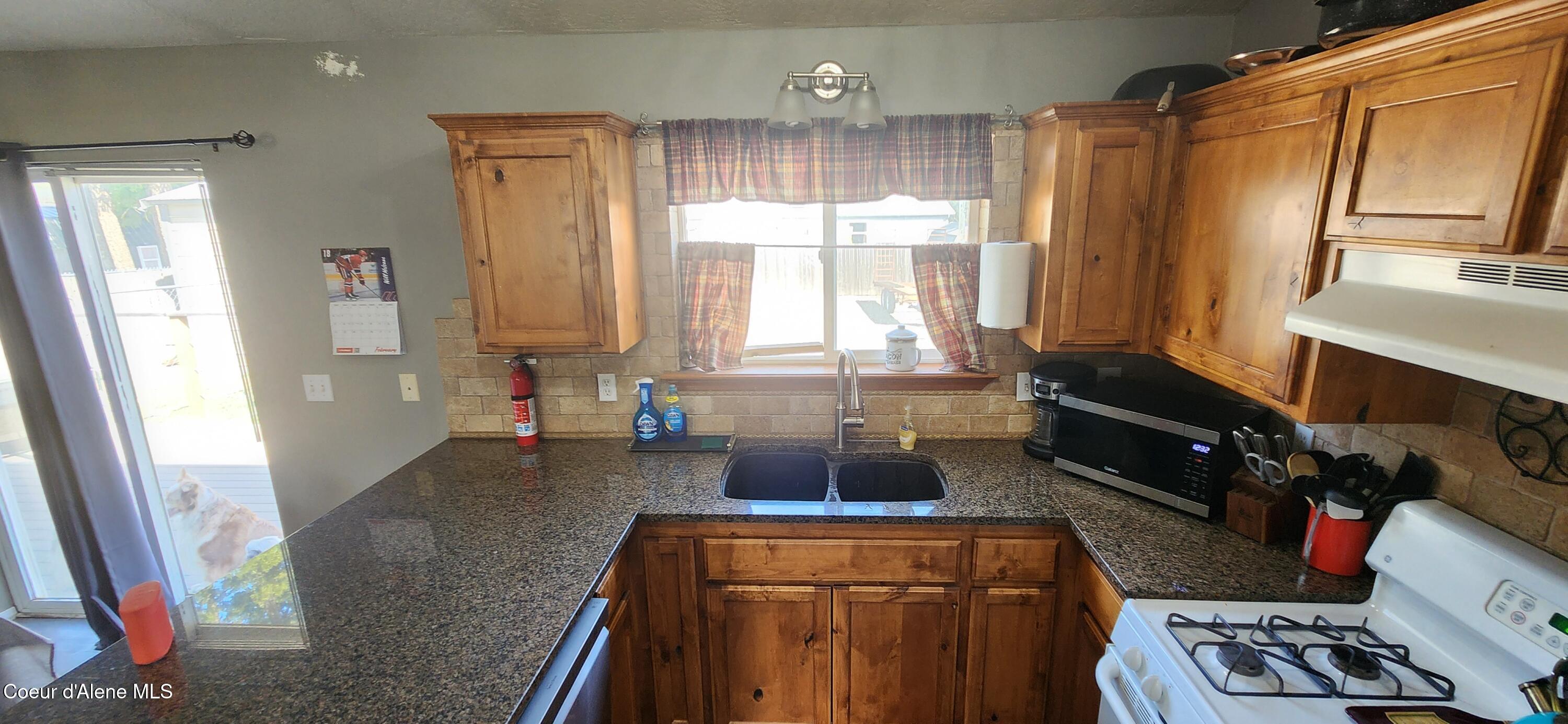 23870 Ponderosa
