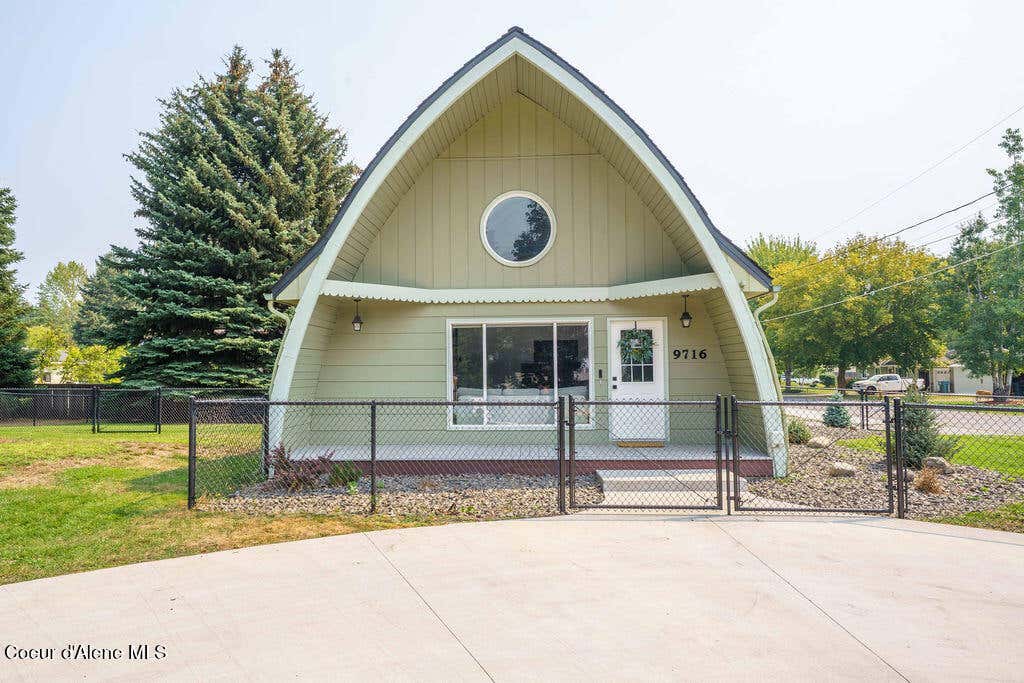 Photo of 9716 Baack St, Hayden, ID 83835 (MLS # 26-8435)
