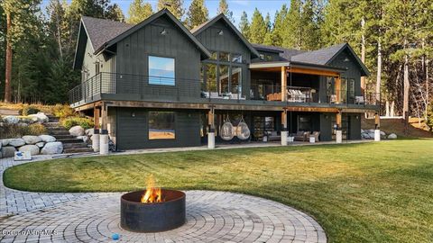 Photo of 13846 HAUSER LAKE Lake, Hauser, ID 83854 (MLS # 25-11213)