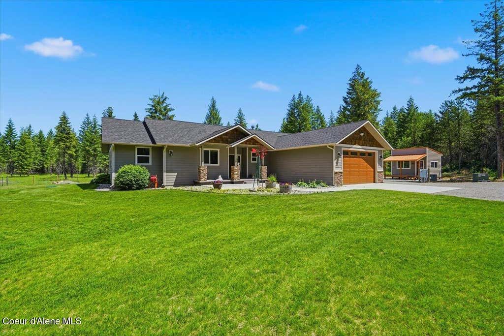 Photo of 517 Songbird Way, Spirit Lake, ID 83869 (MLS # 26-7999)