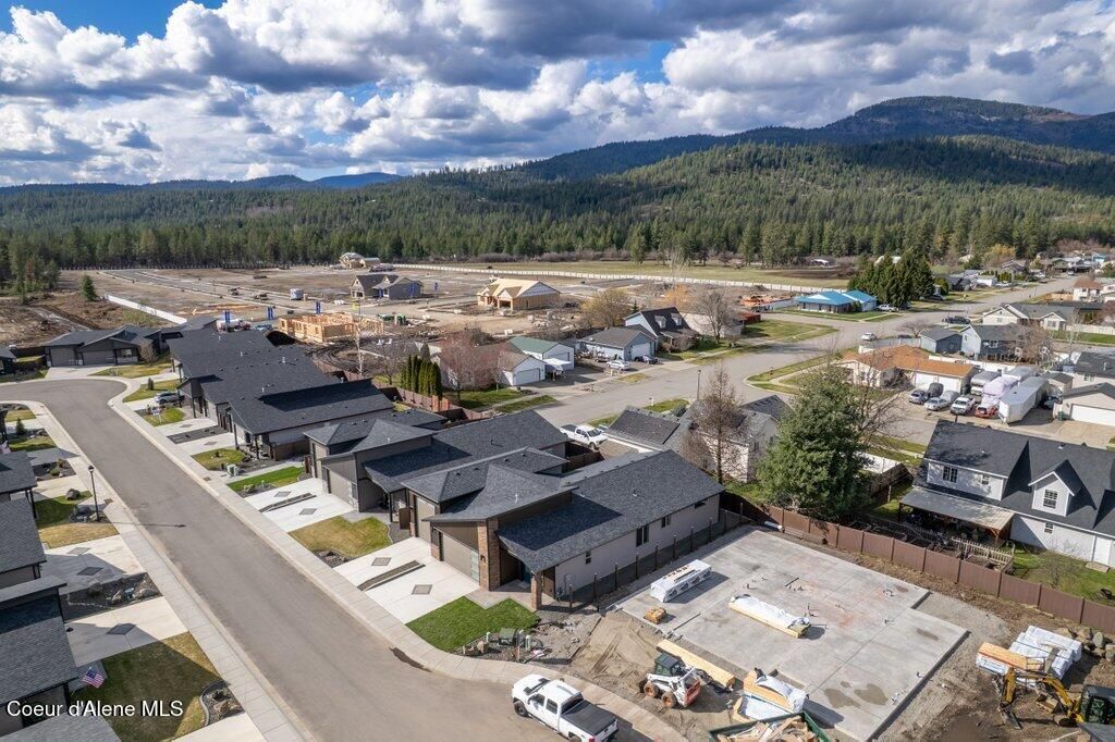 Photo of 13944 Rainier Loop, Rathdrum, ID 83858 (MLS # 26-2707)