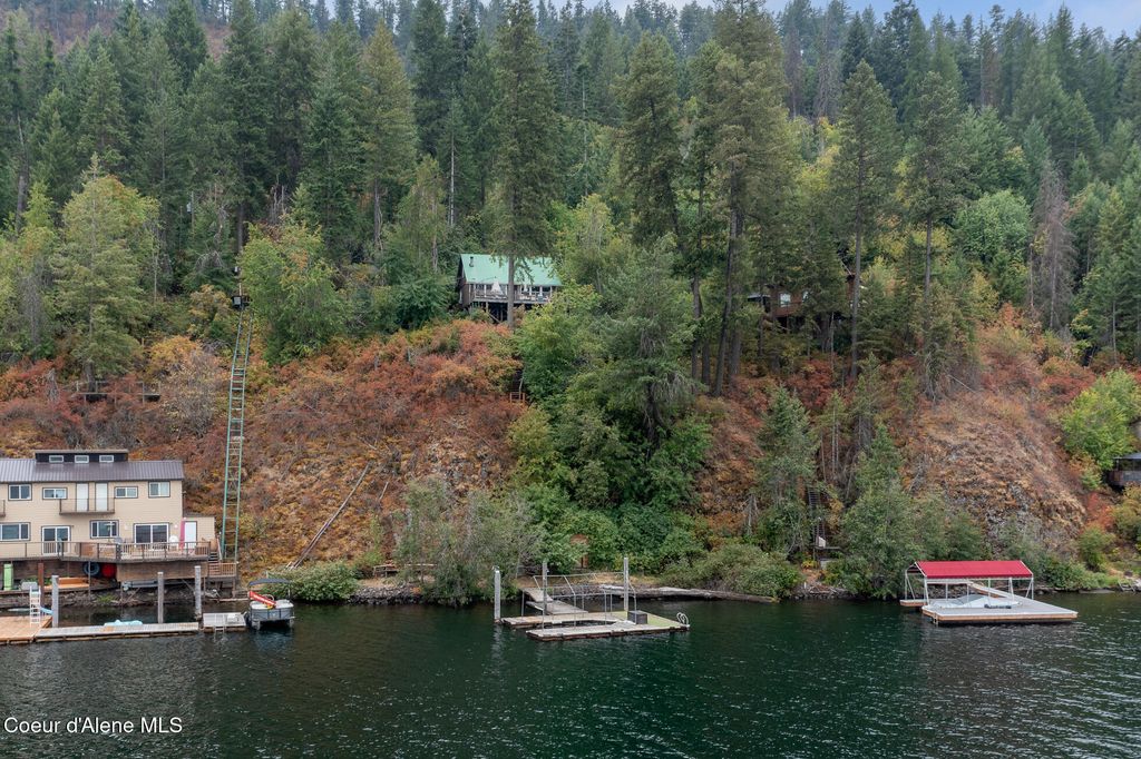 Photo of 2559 CLIFFDWELLERS Dr, Worley, ID 83876 (MLS # 25-8996)