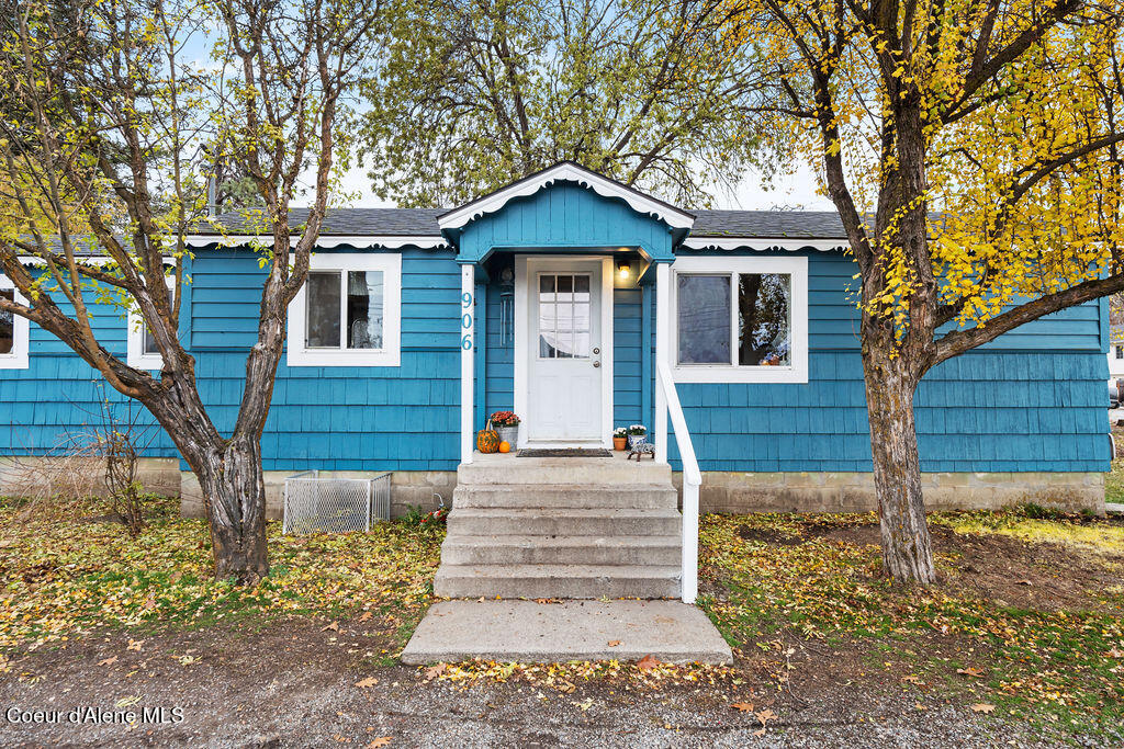 906 N Spokane St, Post Falls, Idaho image 2