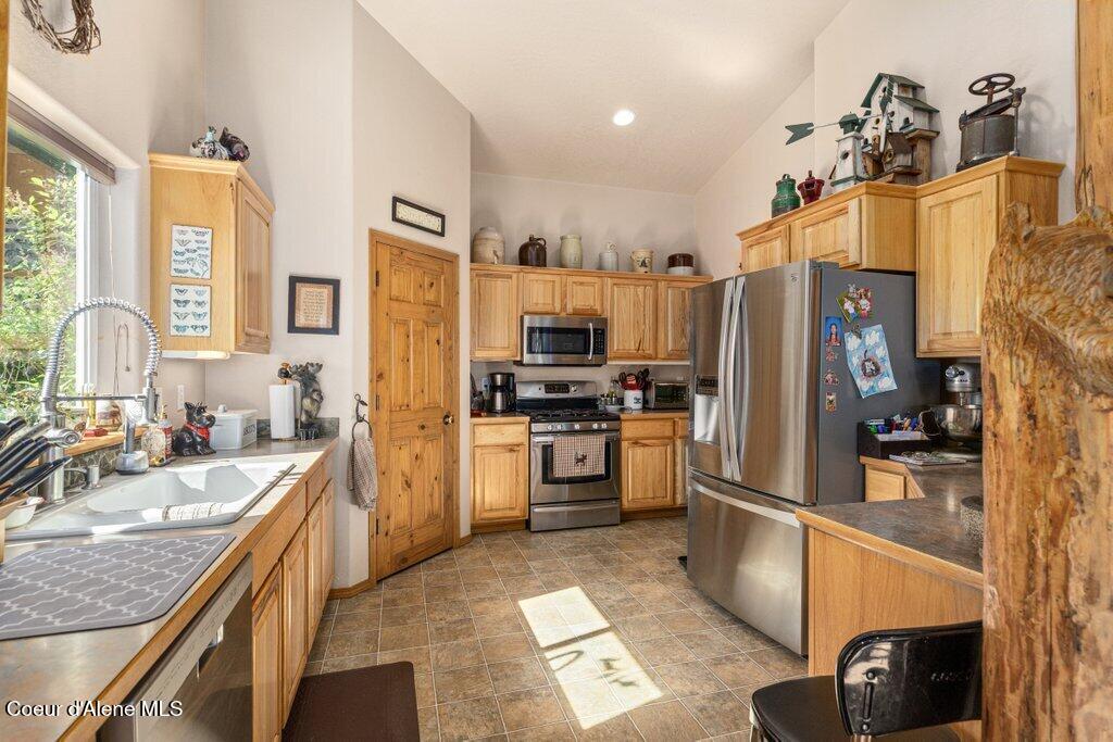 17461 N Right Fork Rd #34C, Hauser, Alaska image 17