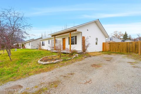 Photo of 71 Schissler Ln, Kootenai, ID 83840 (MLS # 25-11434)