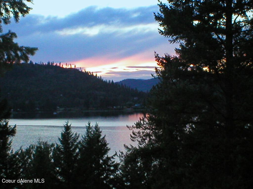 Photo of 314 Overlake View View, Cocolalla, ID 83813 (MLS # 25-9036)