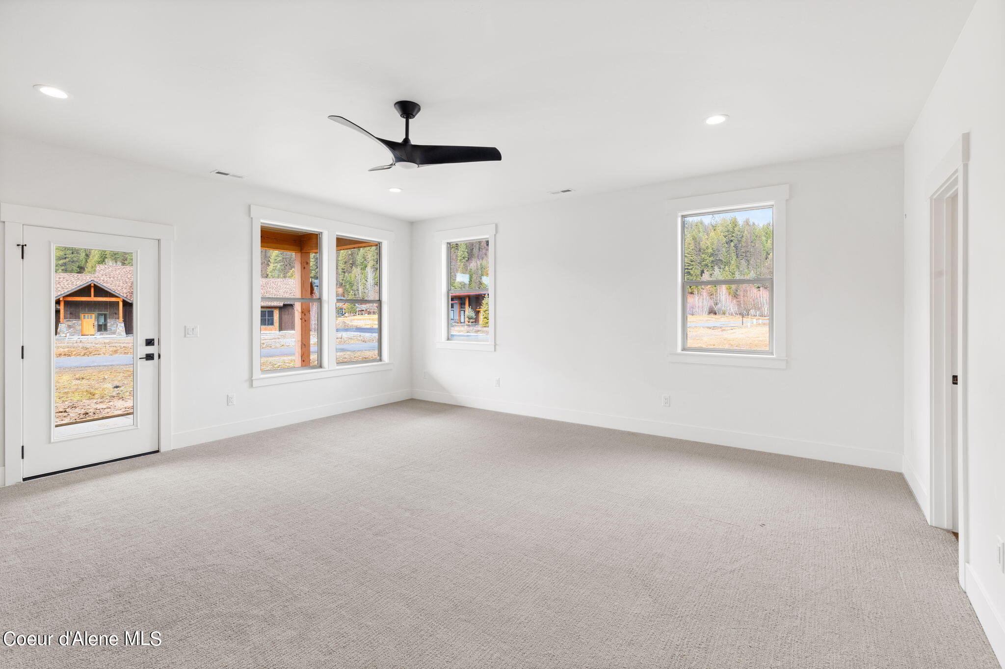 86 Marie Victoria Ct, Sandpoint, Idaho image 13